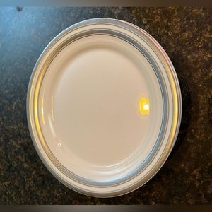Lauren Ralph Lauren Morgan Platinum 8.5" diam salad plate white & silver trim